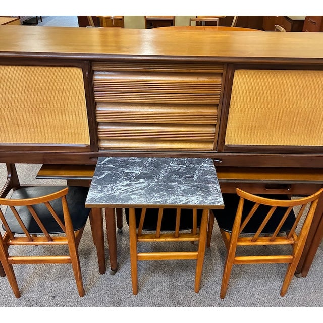 Brown Iconic European Mid Century Modern Teak & Wicker Nesting Dining Suite W/ Credenza, Dining Table & Four Chairs c.1960 For Sale - Image 8 of 18