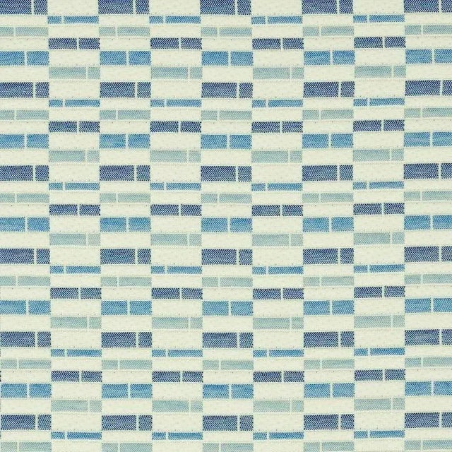 Sample - Schumacher Ashcroft Indoor & Outdoor Fabric in Blue For Sale