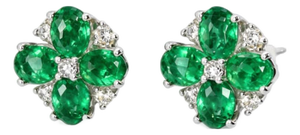 Late 20th Century Pair of 14K White Gold Emerald Diamond Flower Stud Earrings Estate Floral