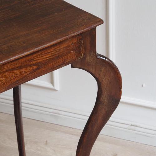 Antique Side Table with Curved Legs, 1890s For Sale - Image 4 of 10