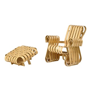 Frank Gehry for Knoll Studio Power Play Chair and Ottoman For Sale