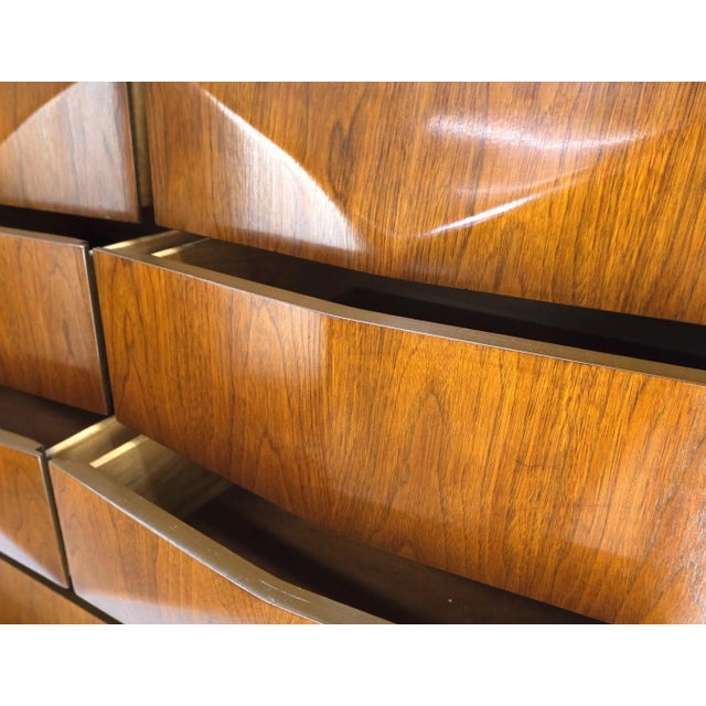 Mid-Century Modern Diamond Front Walnut 8 Drawers High Chest Dresser Cabinet For Sale - Image 12 of 13