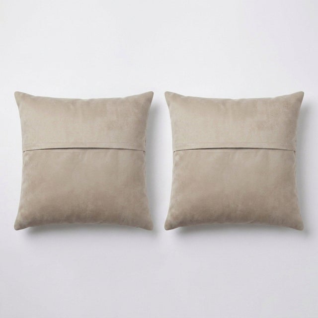 Tribal Striped Rug Pillow Cover 20'' X 20'' - Set of Two For Sale - Image 4 of 4