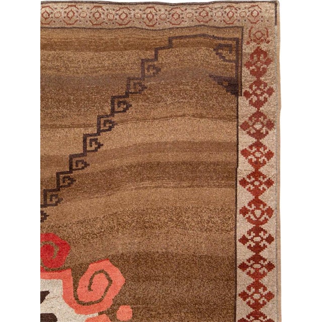 Tribal Galerie Shabab Collection Mid-20th Century Turkish Anatolian Carpet For Sale - Image 3 of 10