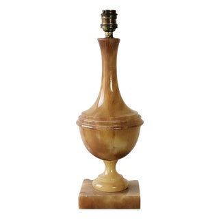 French Neoclassical Alabaster Pedestal Table Lamp, 1960s For Sale