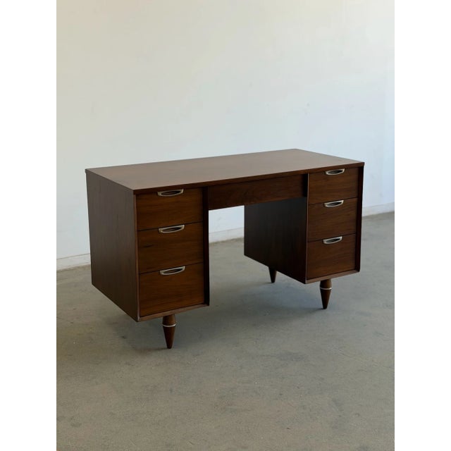 Mid-Century Modern 1960s Attributed Broyhill Mid-Century Walnut Executive Desk For Sale - Image 3 of 16