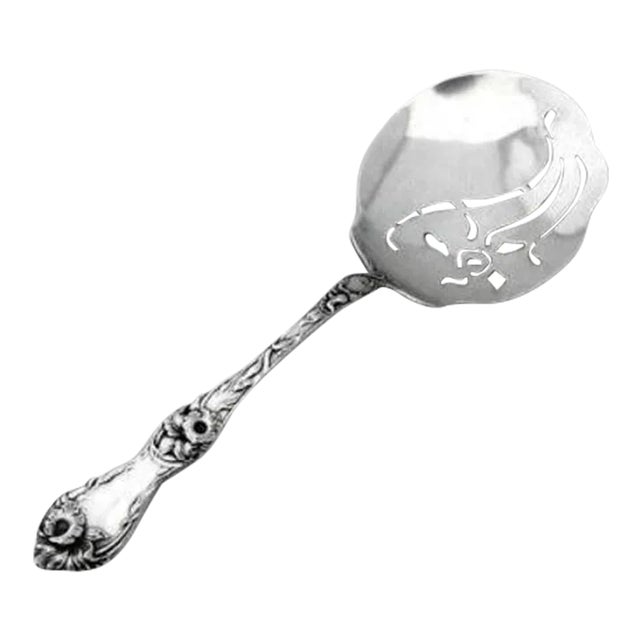 Circa 1900 Reed & Barton Les Cinq Fleurs Sterling Silver Tomato Server For Sale