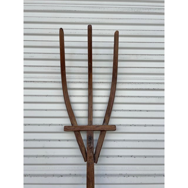 Wood Large 19th Century Farmhouse Wooden Pitch Fork For Sale - Image 7 of 12