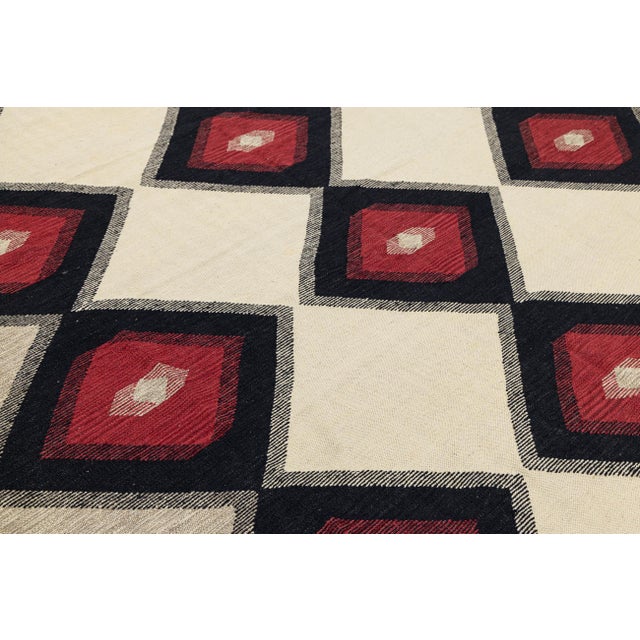 Modern Navajo Style Flatweave Geometric Diamond Wool Rug in Cream 9x12 For Sale - Image 11 of 11