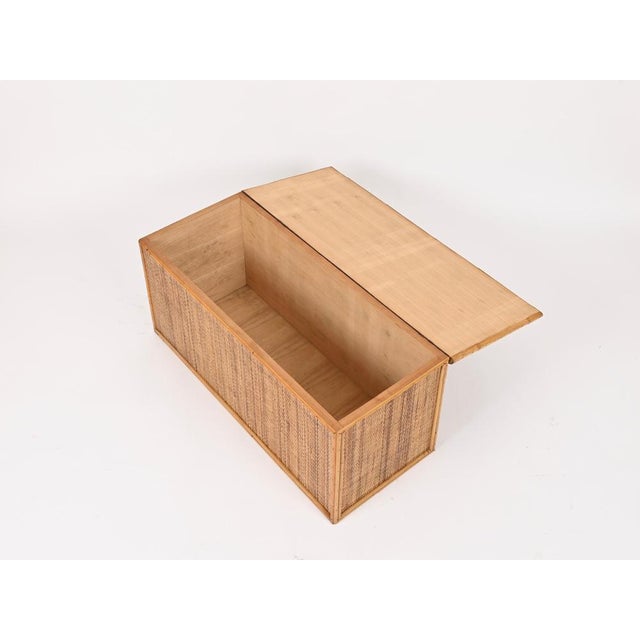 Gold Mid-Century Modern French Riviera Storage Chest in Bamboo and Wicker, Italy, 1970 For Sale - Image 8 of 13
