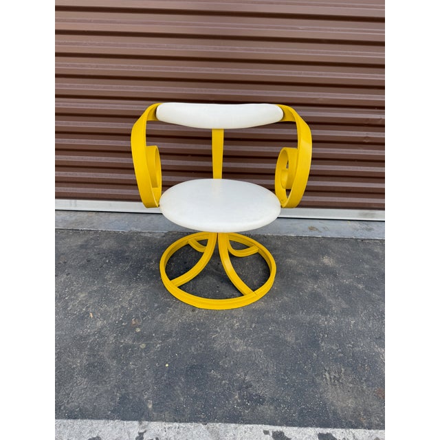 Fairly rare chair for Plycraft, designed by well known designer George Mulhauser in the 1950's. The Sultana chair came in...