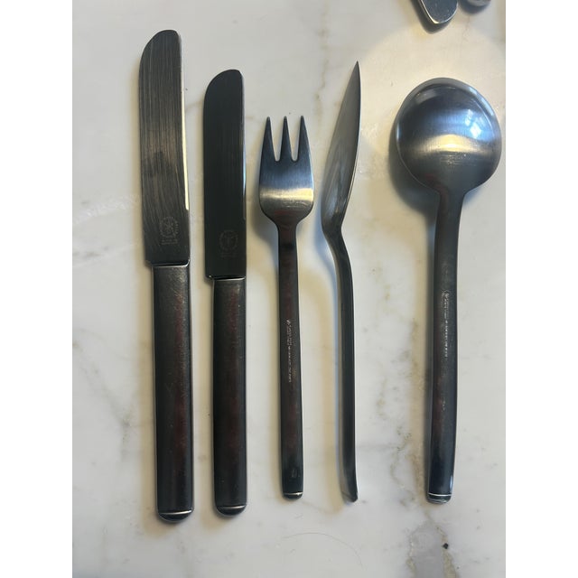 Mid-Century Modern Pott Cutlery Service in Chrome Steel by Carlo Hugo for Solingen, 1975, Set of 47 For Sale - Image 3 of 8