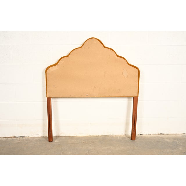 Grosfeld House Style Mid-Century Hollywood Regency Tufted Velvet Upholstered Twin Headboard, Circa 1960s For Sale - Image 10 of 12