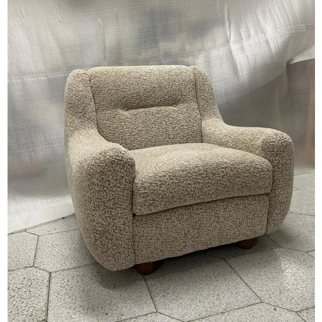 Set of Chairs with Spherical Legs in White Bouclé Fabric, 2000s For Sale - Image 6 of 6