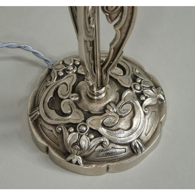 1920s Degue French Art Deco Table Lamp 1930s - Floral Glass & Nickeled Bronze For Sale - Image 5 of 9
