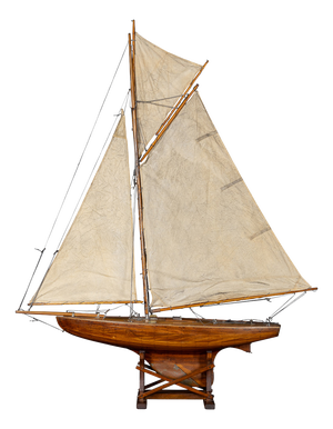 Vintage 20th Century Large English Sloop Pond Yacht, 1940s