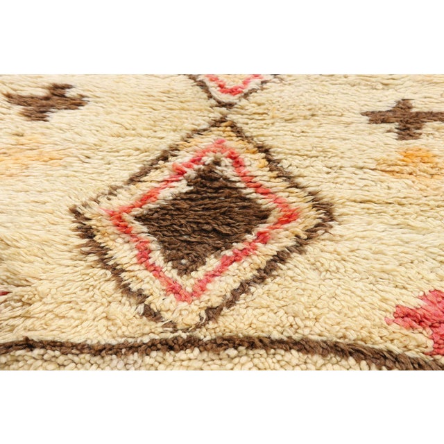 Late 20th Century Vintage Azilal Moroccan Rug, 03'00 X 06'04 For Sale - Image 5 of 10