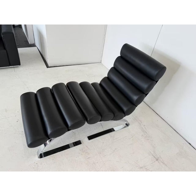 Set of Sinus Lounge Chair and Ottoman in Leather For Sale - Image 5 of 15