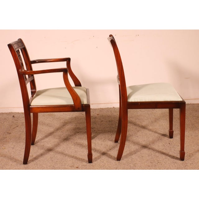 Hepplewhite Style Chairs and Armchairs in Mahogany, 1890s, Set of 12 For Sale - Image 4 of 13