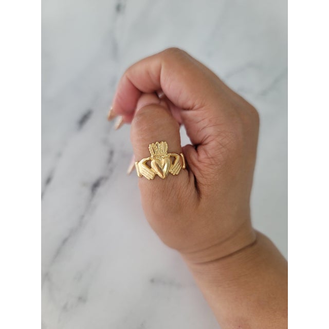 ♥ Product Summary ♥ Band Material: 14k Yellow Gold Dimensions: 16mm x 22mm Weight: 8 grams