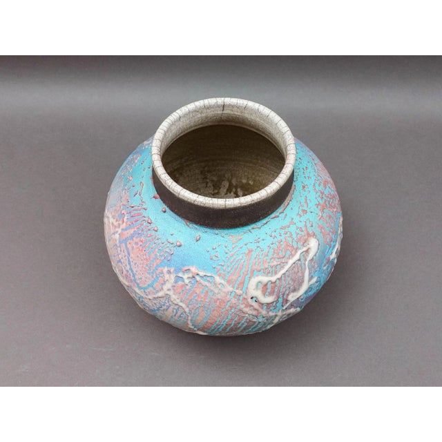 1987 Steven Forbes deSoule Signed Raku Studio Pottery Urn Vase For Sale In Miami - Image 6 of 8