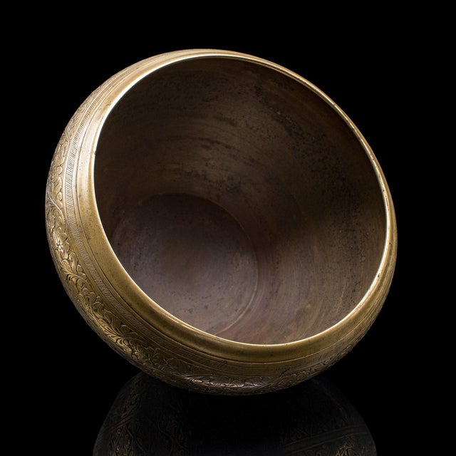 Art Deco Vintage Offering Bowl, South East Asian, Brass, Jardiniere Pot, Art Deco, c.1930 For Sale - Image 3 of 8