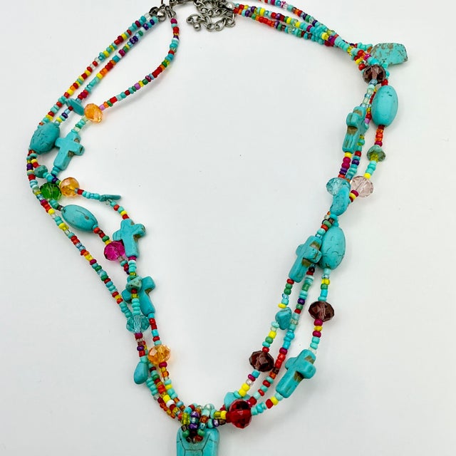 Turquoise 1970s Vintage Southwestern Navajo Boho Chic Faux Turquoise Cross Pennant Beaded Necklace, 22” For Sale - Image 8 of 11