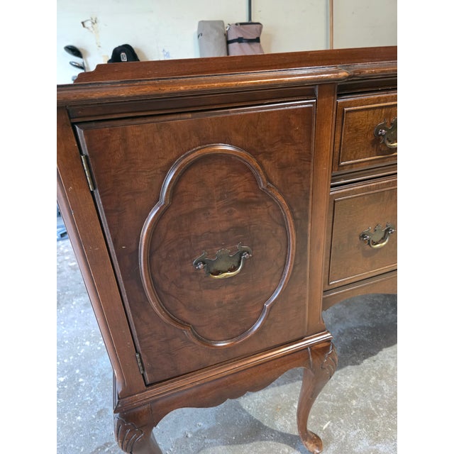 Walnut Queen Anne-Style Sideboard Buffet, Circa 1930s For Sale In Chicago - Image 6 of 6