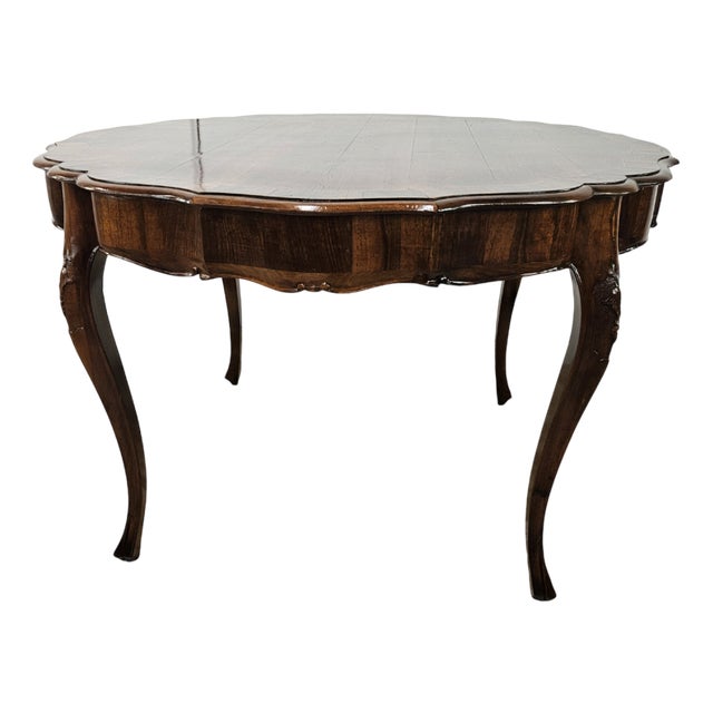 Antique Round Table in Walnut and Maple, 1890s For Sale