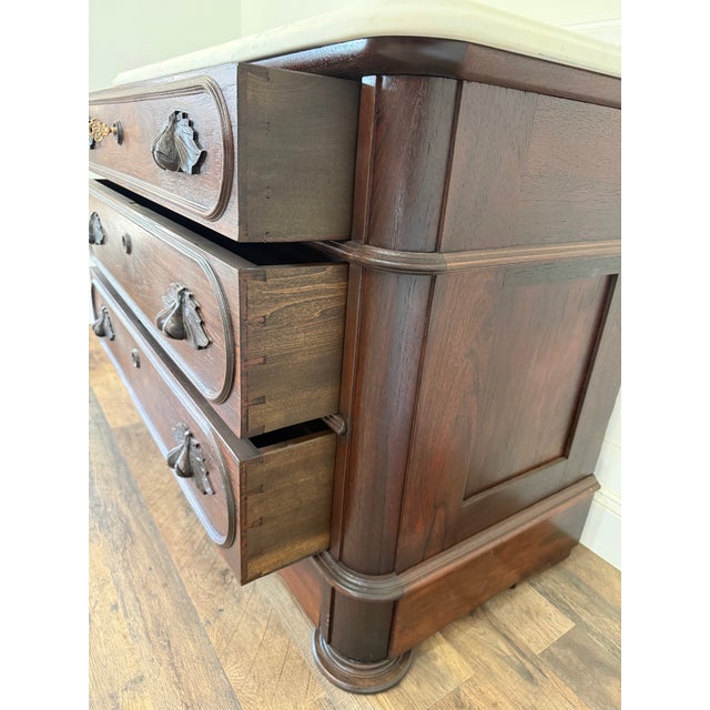 Antique Mid-19th Century Walnut Marble-Top Chest For Sale In New York - Image 6 of 17