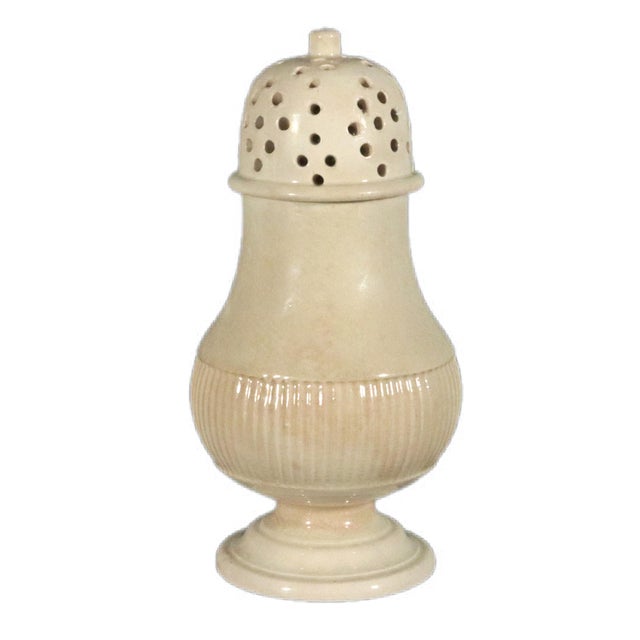 American English Creamware Sugar Caster or Pounce Shaker, Circa 1775 For Sale - Image 3 of 6