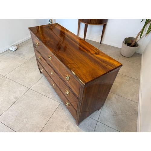 Antique Biedermeier Chest of Drawers in Walnut For Sale - Image 6 of 18