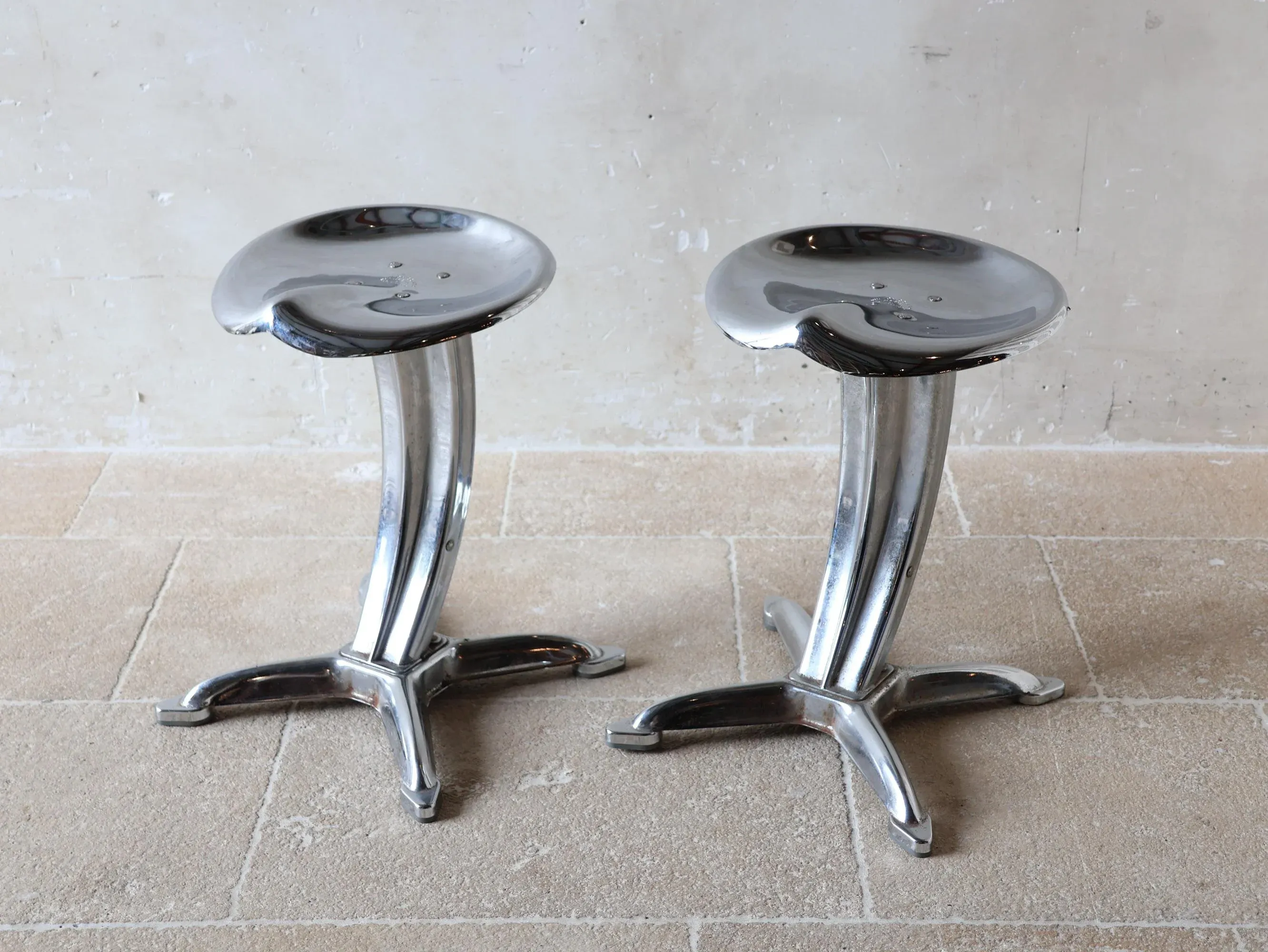 スツール Dulton Bar Stool LOTUS Lotus Stools by Yasu Sasamoto for Dulton, 1960s, Set of 2 | Chairish