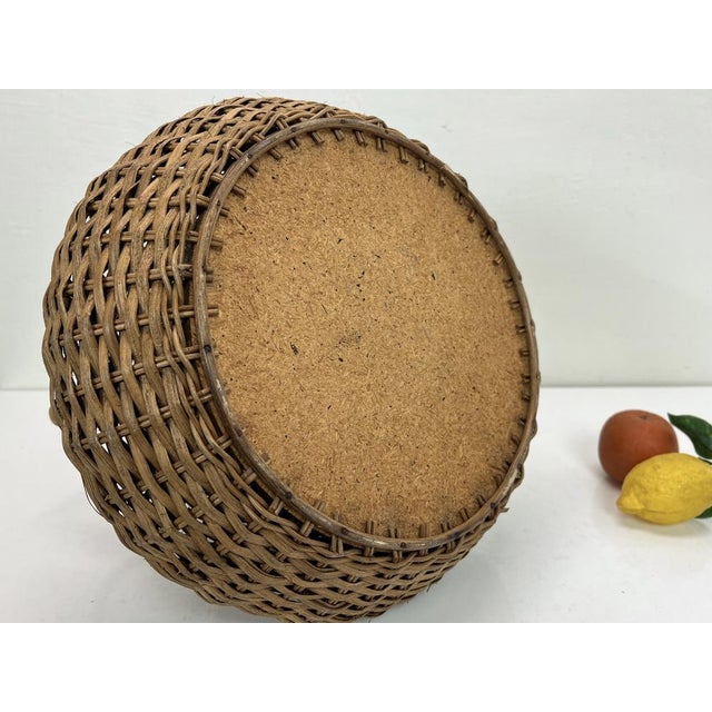 Tan Mid-Century French Woven Rattan Vase, 1950s For Sale - Image 8 of 18