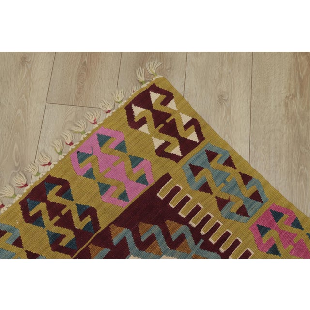 1980s 1980s Tribal Style Turkish Handmade Oushak Kilim Rug For Sale - Image 5 of 13