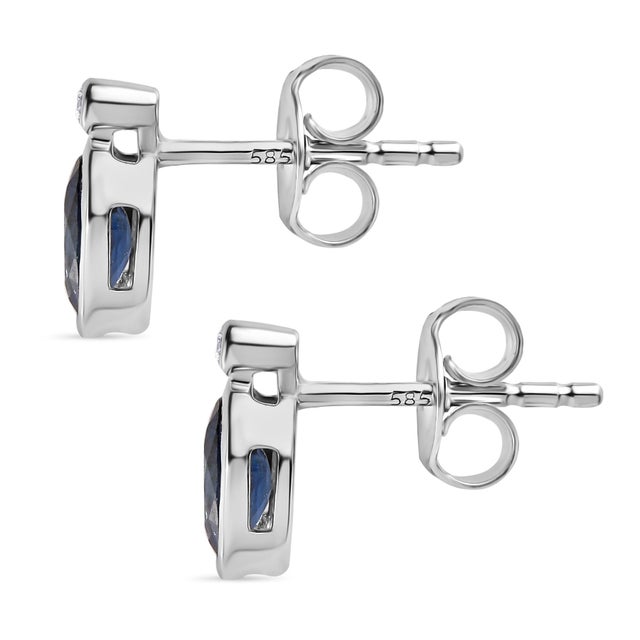 Art Deco A Pair Classic Blue Sapphire Stud Earrings Set in 14 Karat Gold With Diamonds For Sale - Image 3 of 12