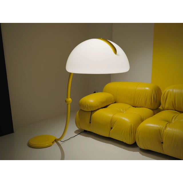 Serpente Floor Lamp by Elio Martinelli for Martinelli Luce, Italy, 1960s For Sale - Image 6 of 7