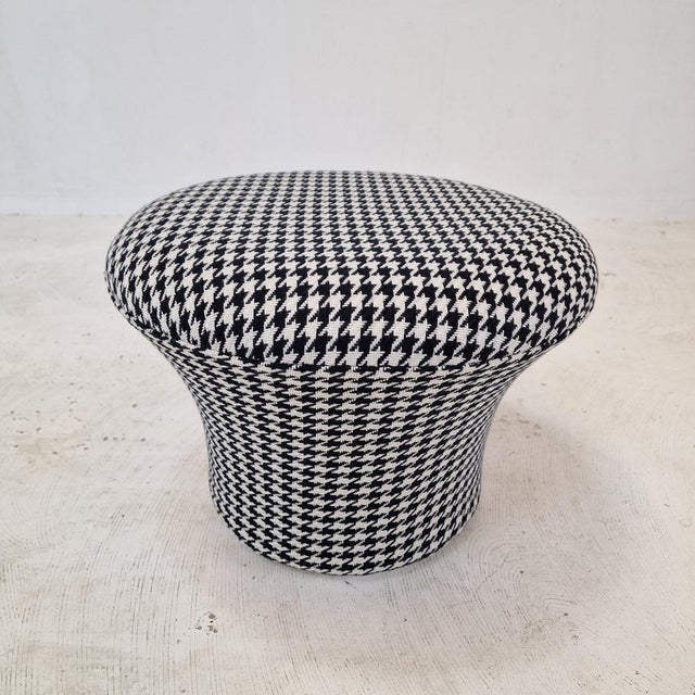 Set of Mushroom Lounge Chair and Ottoman by Pierre Paulin for Artifort, 1960s For Sale - Image 14 of 18