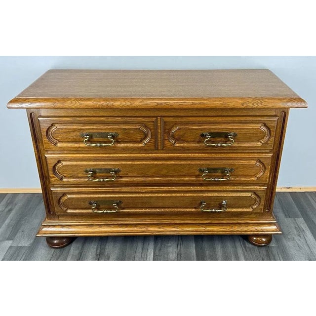 Vintage Chest of Drawers in Wood For Sale - Image 3 of 13