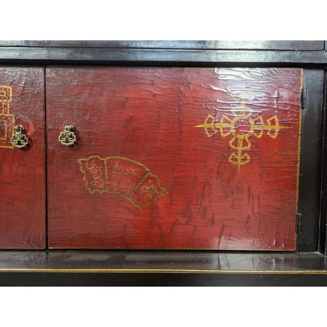 Early 20th Century Chinese Lacquer Sideboard For Sale - Image 5 of 11