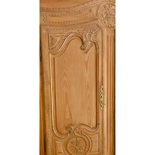 Stylish and Spacious Solid Oak Amoire in French Provincial Flourish. From the 1890s. Excellent Condition with Stylish...