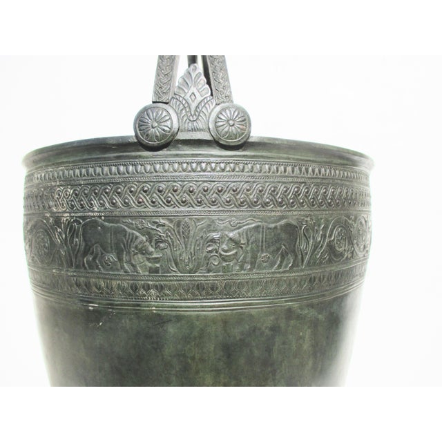 Bronze Grand Tour Large Bronze Situla From Pompeii 19th Century For Sale - Image 8 of 17