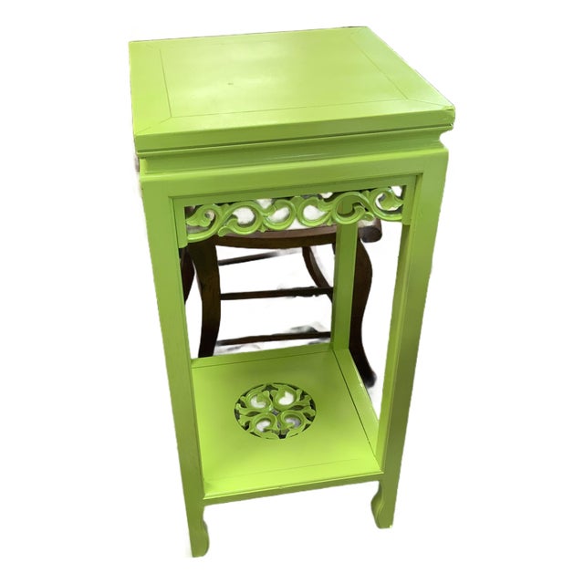 20th Century Chinoiserie Tall Side Table Painted Green For Sale