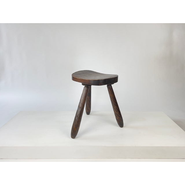1940s Vintage Brutalist Rustic Carved Wood Tripod Stool, France, 1930s For Sale - Image 5 of 12