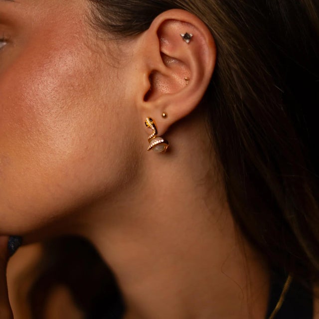 Metal Onyx Eye Serpent Pearl Stud Earrings, A Pair For Sale - Image 7 of 8