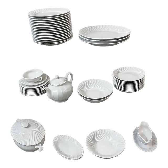 Dinner Service in Limoges Porcelain from Haviland, 1950s, Set of 49 For Sale