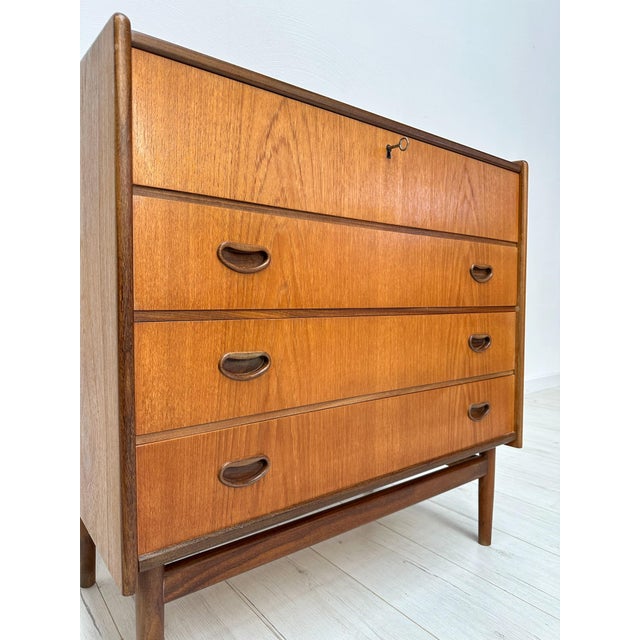 Vintage Danish Teak Vanity Chest of Drawers, 1960s For Sale - Image 10 of 14