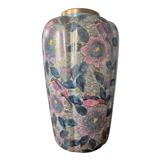 Early 20th Century Japanese Satsuma Vase Marked With Shimazu Crest For Sale