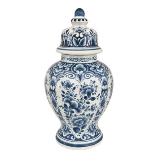 Vintage Dutch Oud Delft Blue and White Vase With Lid For Sale