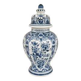 Example of Vessels & Vases Sale